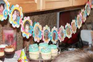 Birthday banner and cupcakes